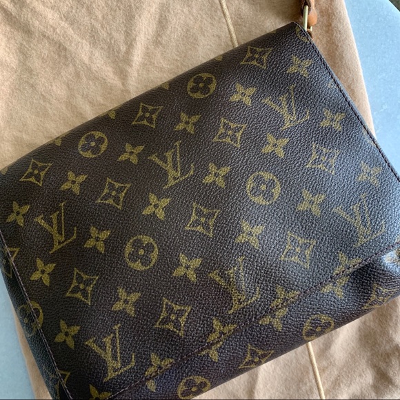 Louis Vuitton Tango Musette Long Strap - Picture 2 of 11